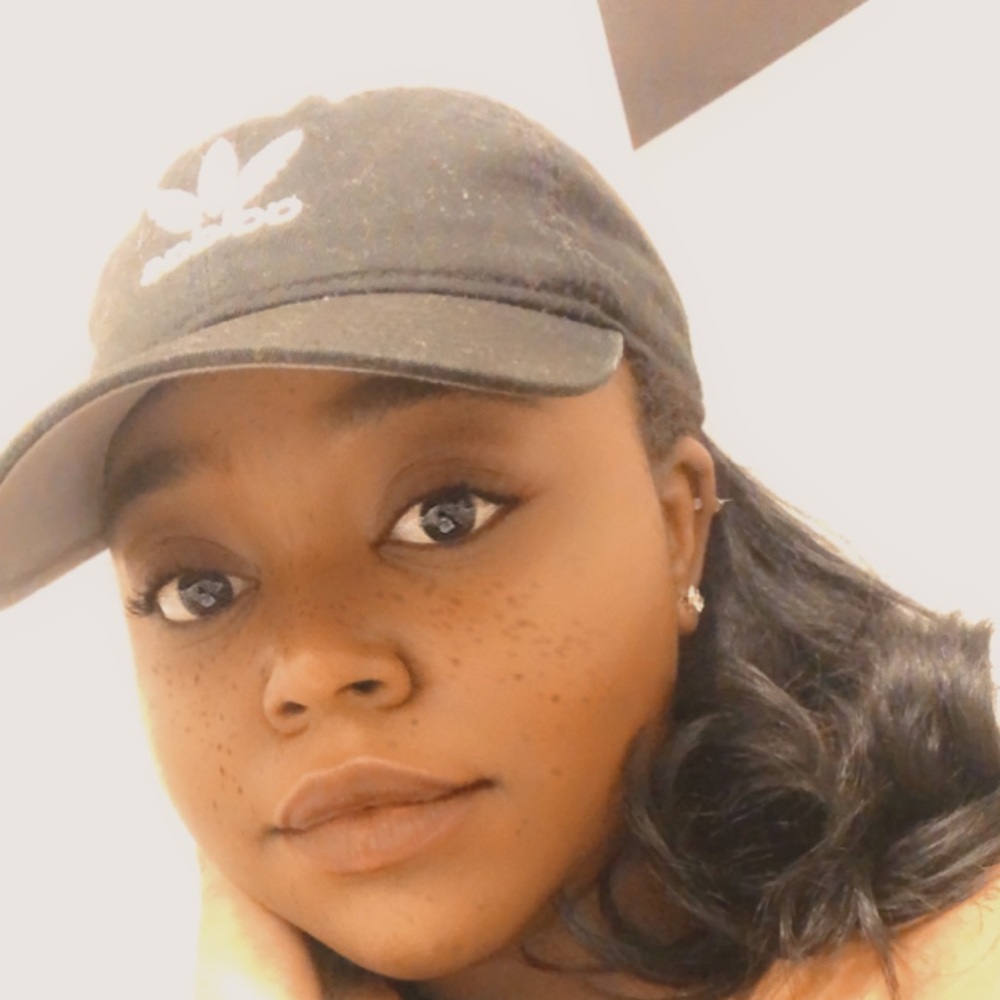 Meet your Posher, Tylia